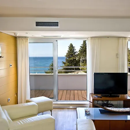 Feniks Guest house Pjescana Uvala