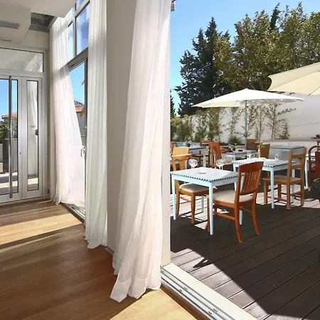 Feniks Guest house 3*