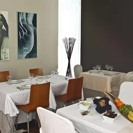 Feniks Guest house